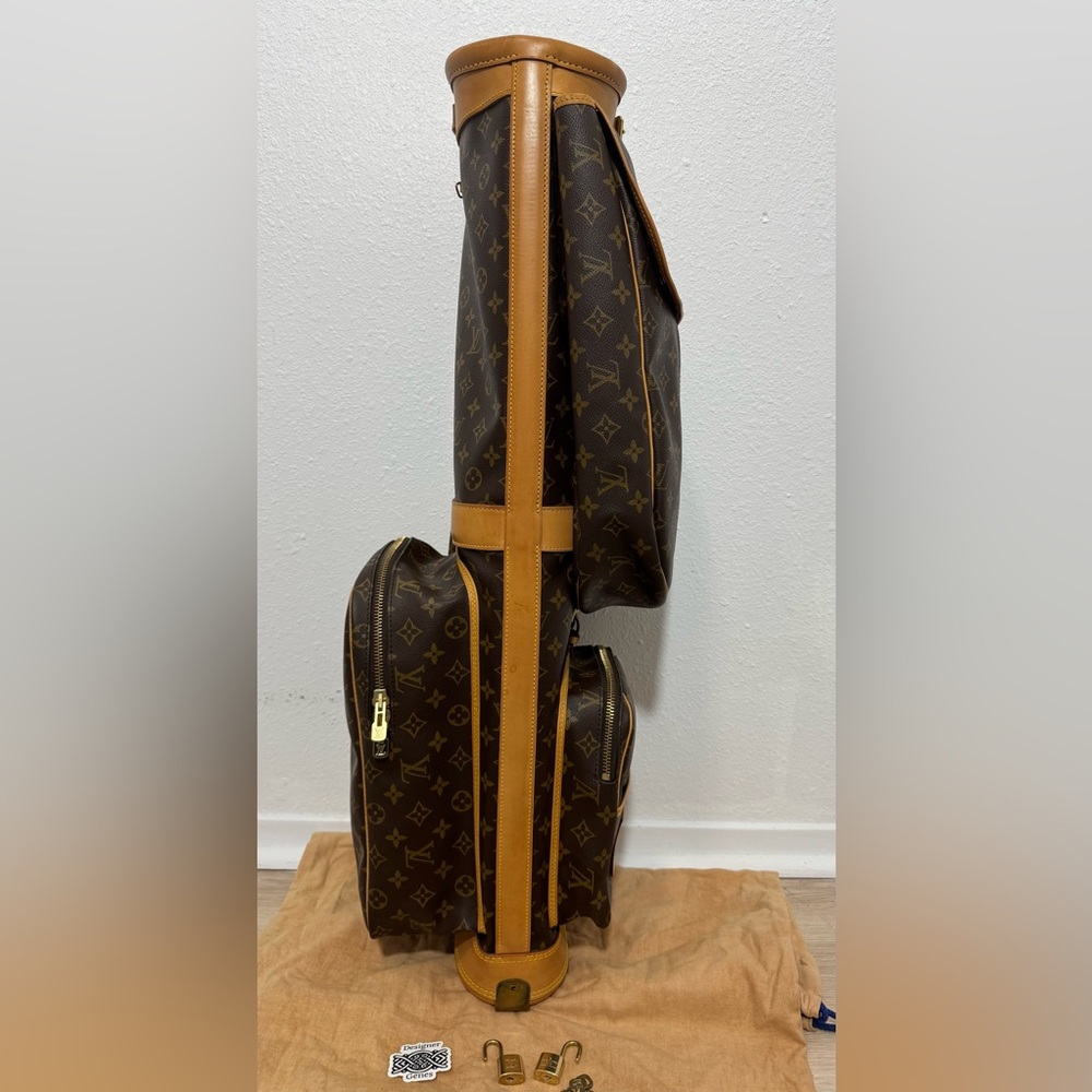 EUC Vintage LV Golf Bag SUPER RARE PIECE! - Picture 4 of 16